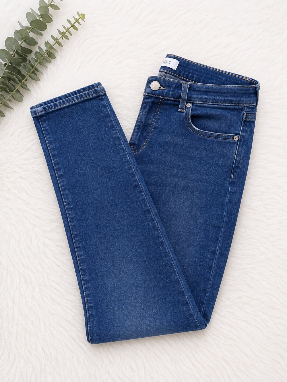 LOFT Women's Dark Blue Skinny Jeans